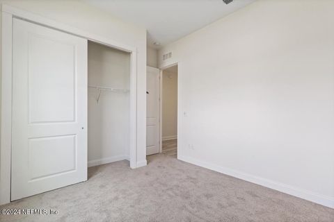 Single Family Residence in Jacksonville FL 7856 DRIGGERS Street 33.jpg