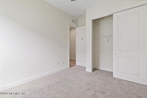 Single Family Residence in Jacksonville FL 7856 DRIGGERS Street 37.jpg
