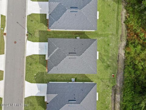 Single Family Residence in Jacksonville FL 7856 DRIGGERS Street 47.jpg