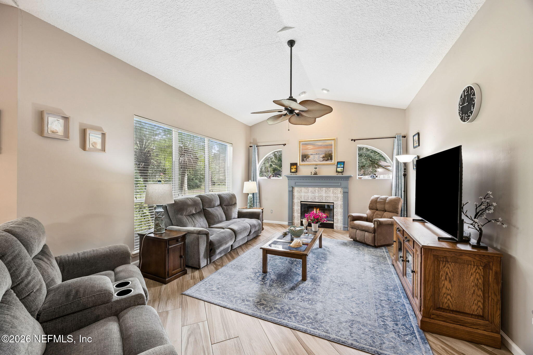 940 Thoroughbred Dr, Orange Park, FL 32065