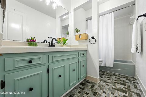Single Family Residence in Jacksonville Beach FL 10 QUAIL Lane 27.jpg