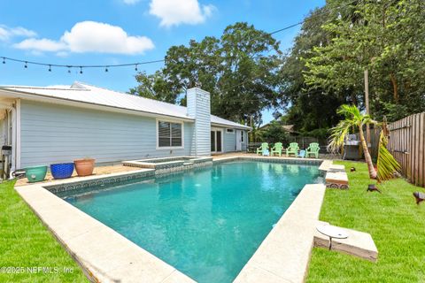 Single Family Residence in Jacksonville Beach FL 10 QUAIL Lane 32.jpg