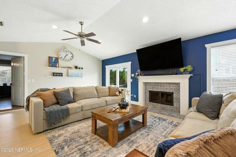 Single Family Residence in Jacksonville Beach FL 10 QUAIL Lane 6.jpg