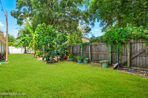 Single Family Residence in Jacksonville Beach FL 10 QUAIL Lane 37.jpg