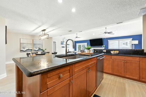 Single Family Residence in Jacksonville Beach FL 10 QUAIL Lane 14.jpg
