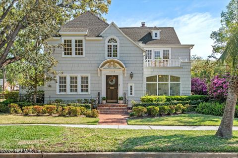 Single Family Residence in Jacksonville FL 1445 EDGEWOOD Circle.jpg