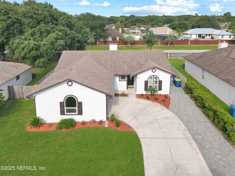 Single Family Residence in Jacksonville FL 327 HICKORY HOLLOW Drive.jpg