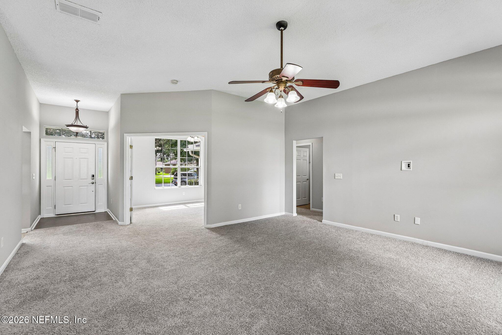 1321 Wilshire Ct, Saint Johns, FL 32259 photo