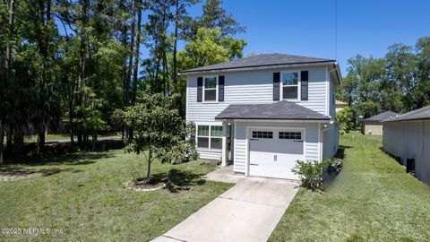 Single Family Residence in Jacksonville FL 8309 WOODS Avenue.jpg