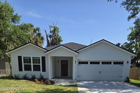 Single Family Residence in Jacksonville FL 6023 HYRAM Avenue.jpg