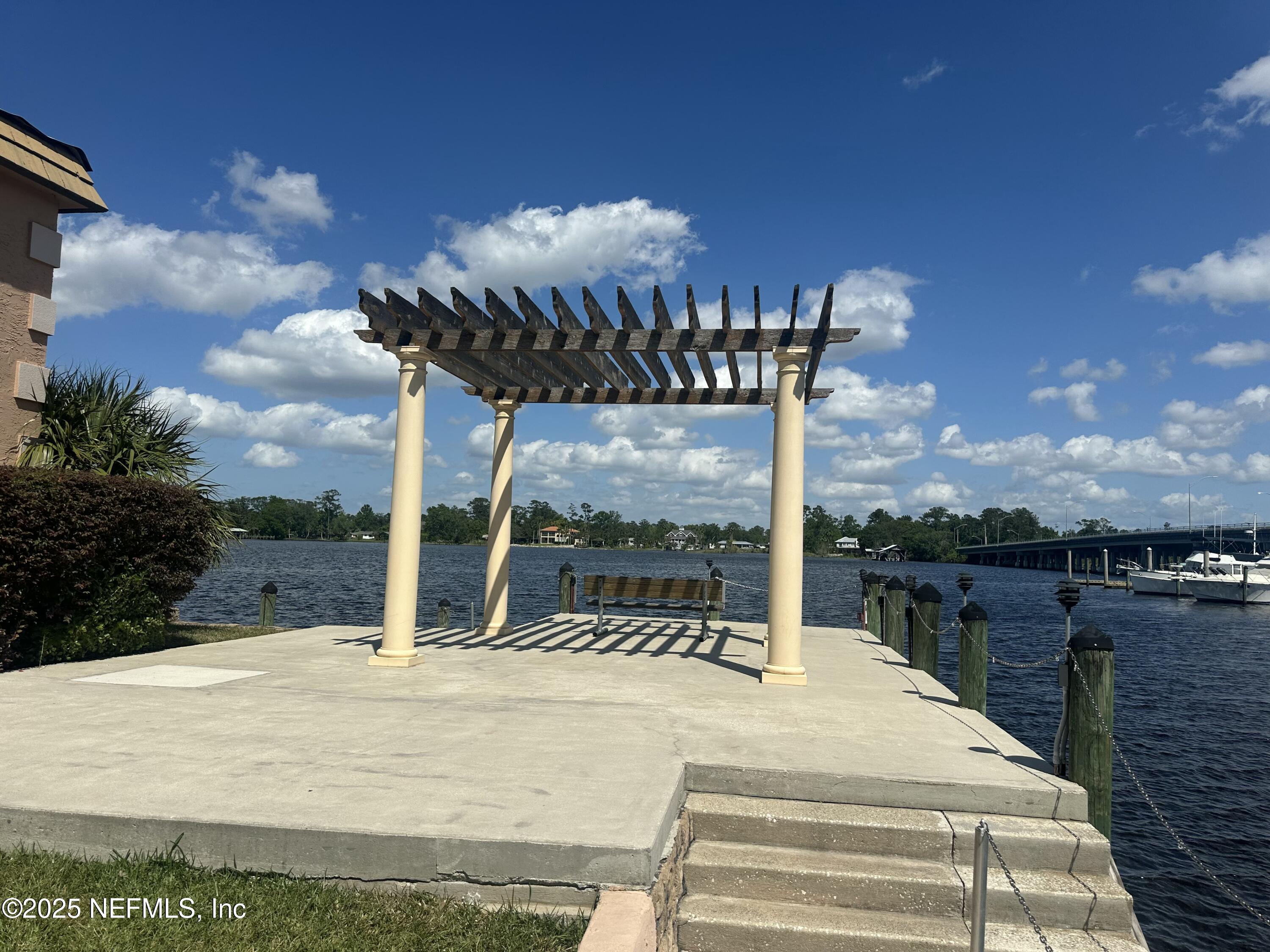 Condominium in Jacksonville FL 5375 ORTEGA FARMS Boulevard #707 26.jpg