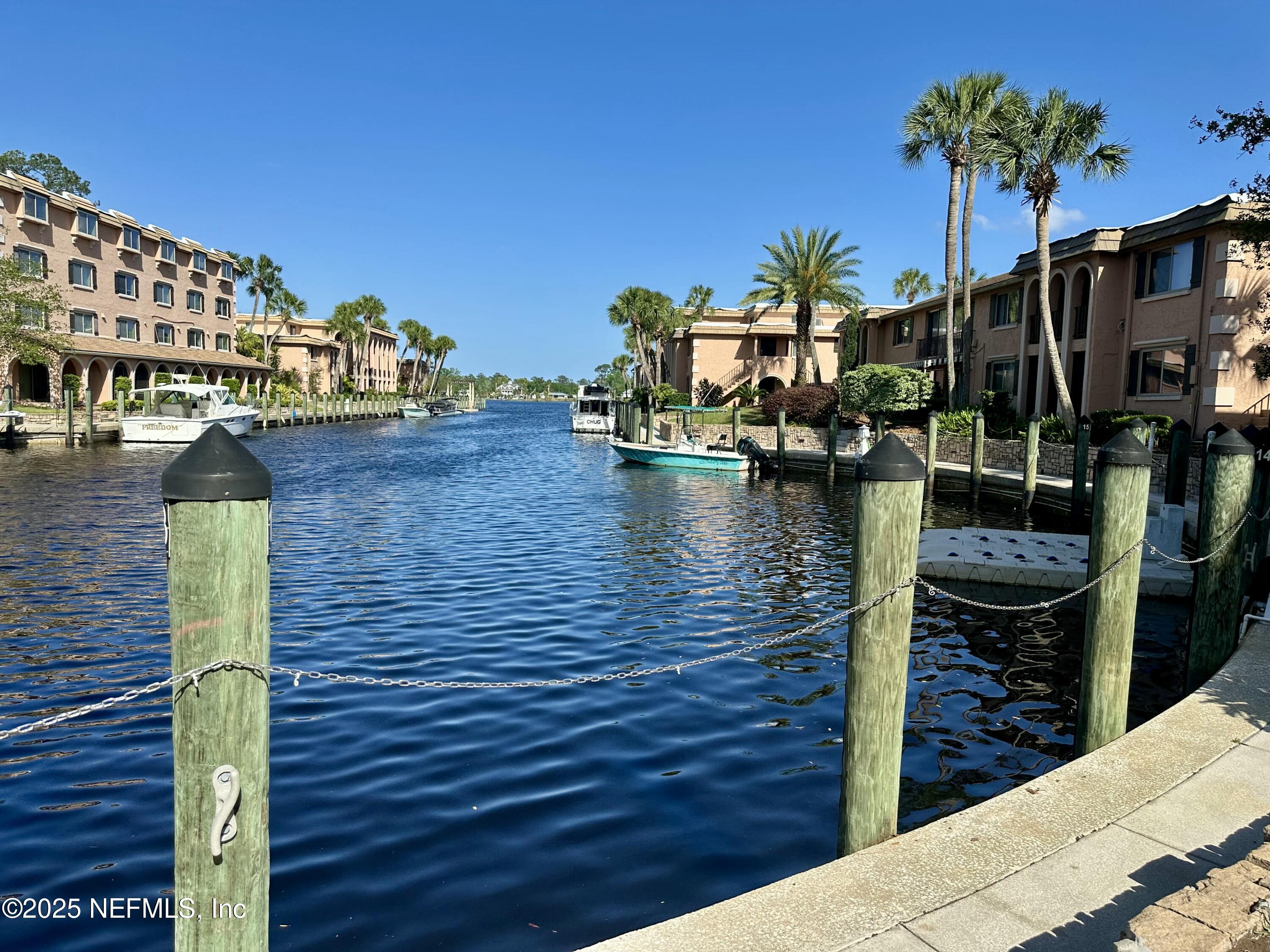 Condominium in Jacksonville FL 5375 ORTEGA FARMS Boulevard #707 18.jpg