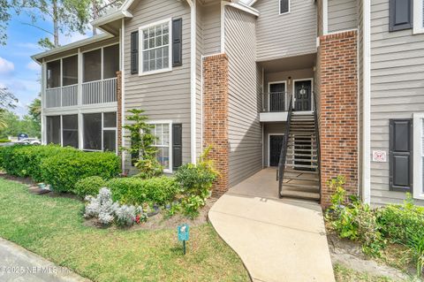 Condominium in Jacksonville FL 10000 GATE Pkwy #1921.jpg