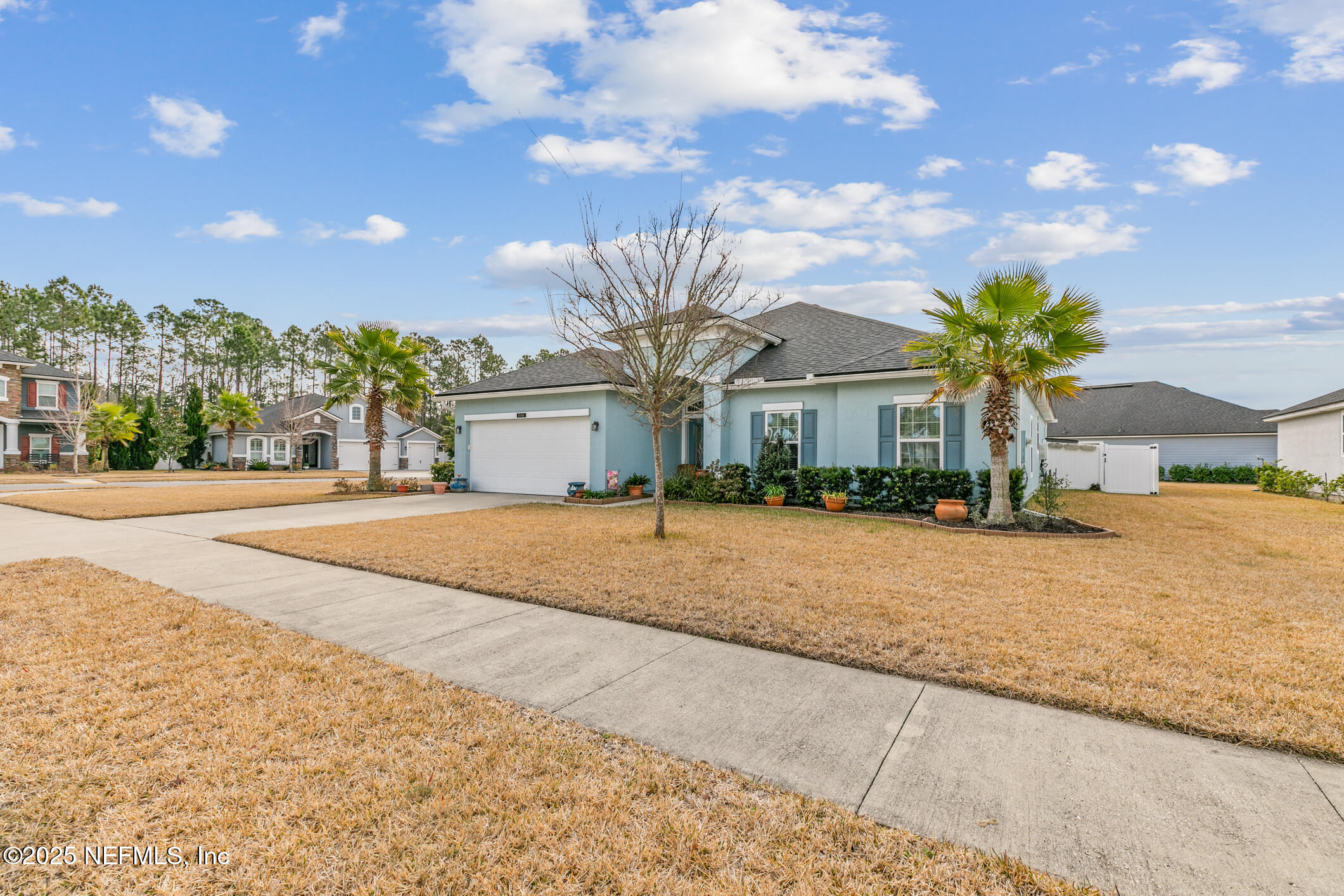 Single Family Residence in Fernandina Beach FL 85464 AMARYLLIS Court 4.jpg