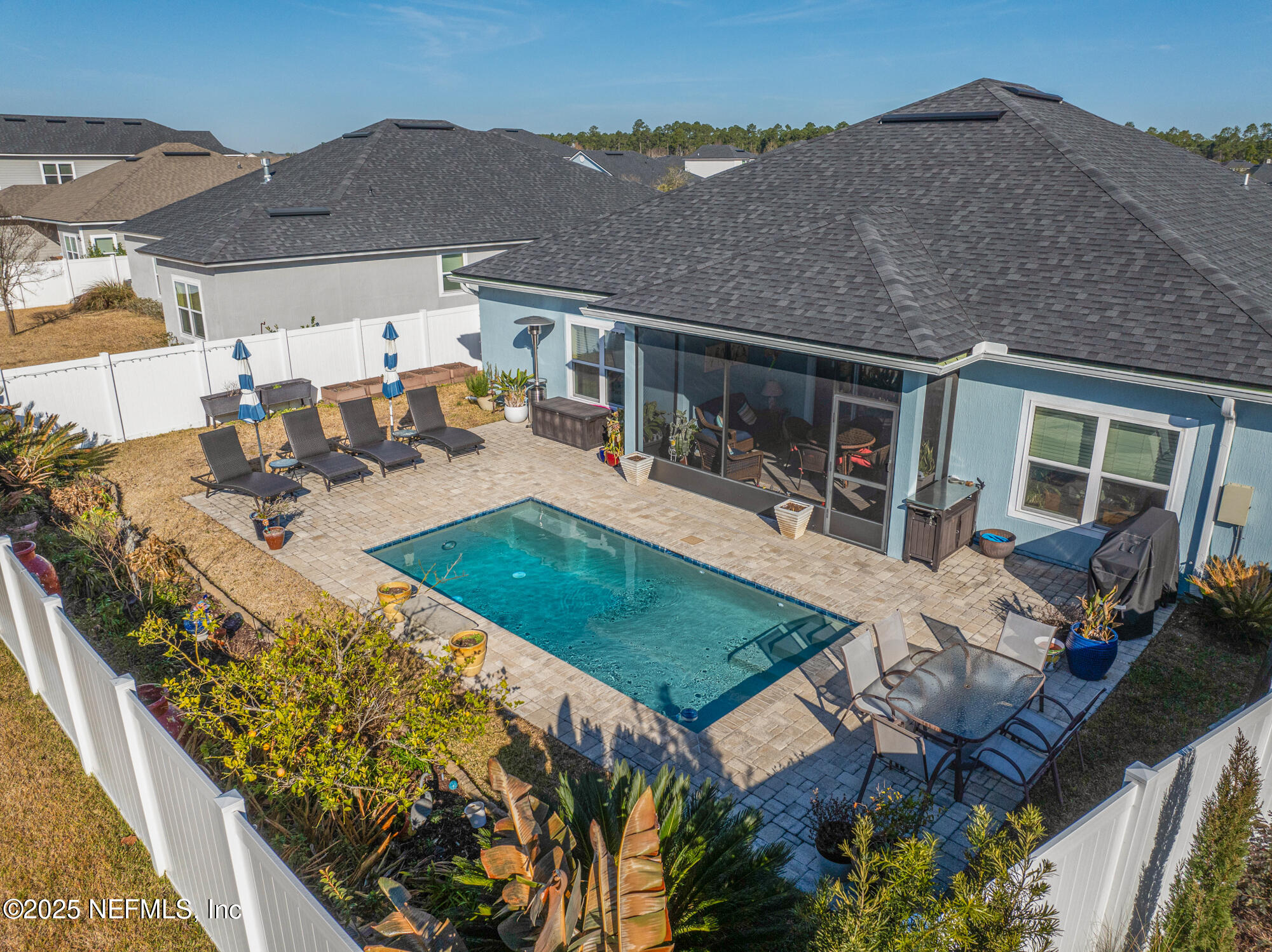 Single Family Residence in Fernandina Beach FL 85464 AMARYLLIS Court 2.jpg
