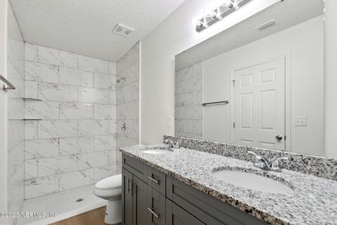 Single Family Residence in Jacksonville FL 1336 W 30TH Street 3.jpg