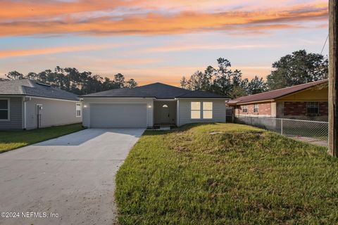 Single Family Residence in Jacksonville FL 6220 LEONA Street.jpg