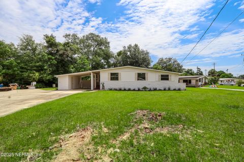 Single Family Residence in Jacksonville FL 6652 SHADY OAK Drive.jpg