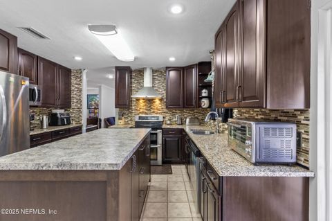 Single Family Residence in Keystone Heights FL 7700 CLOVER Lane 10.jpg