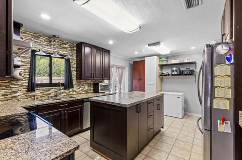 Single Family Residence in Keystone Heights FL 7700 CLOVER Lane 13.jpg