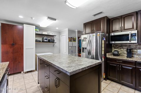 Single Family Residence in Keystone Heights FL 7700 CLOVER Lane 11.jpg