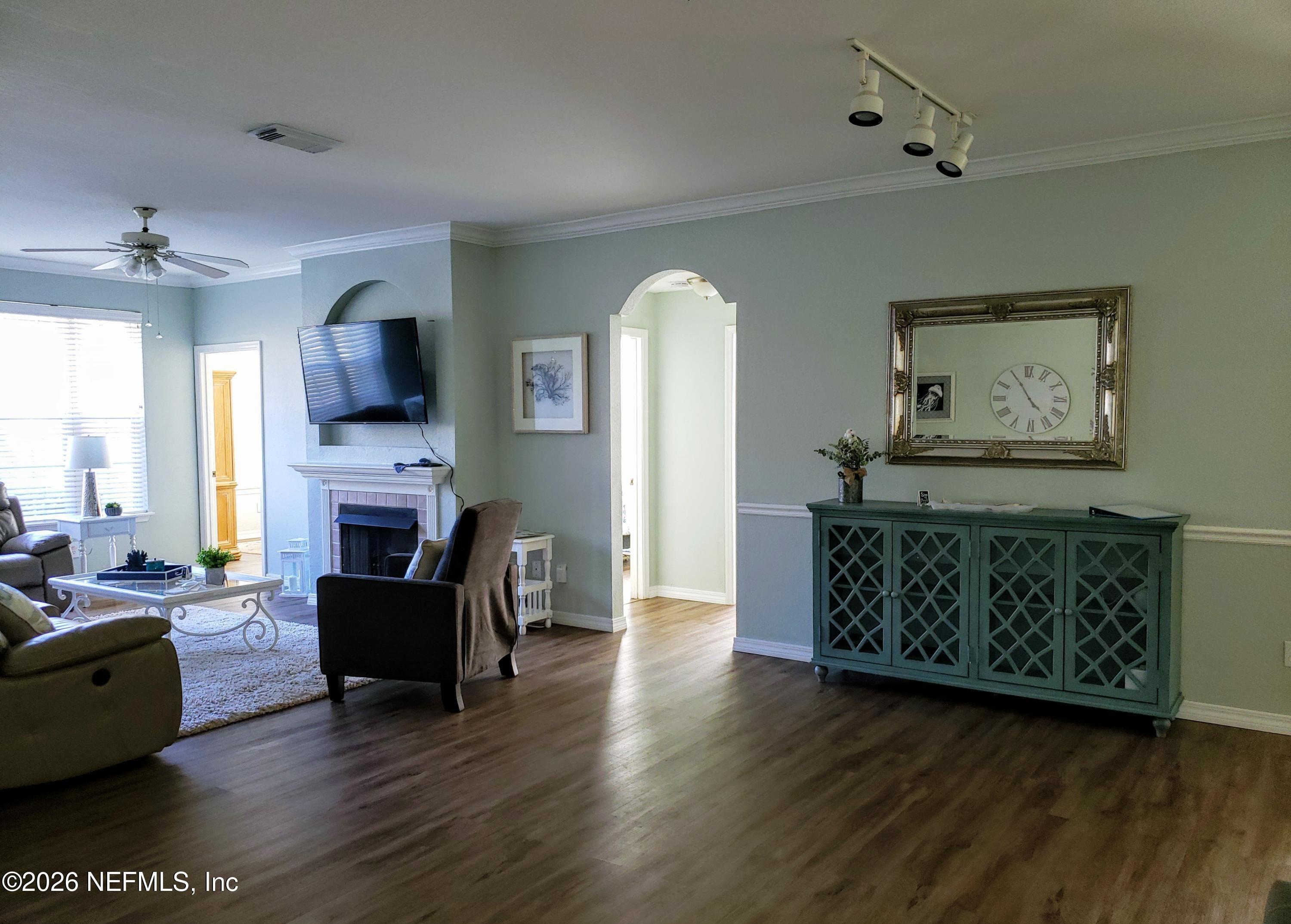 13810 Sutton Park Dr #410, Jacksonville, FL 32224 photo