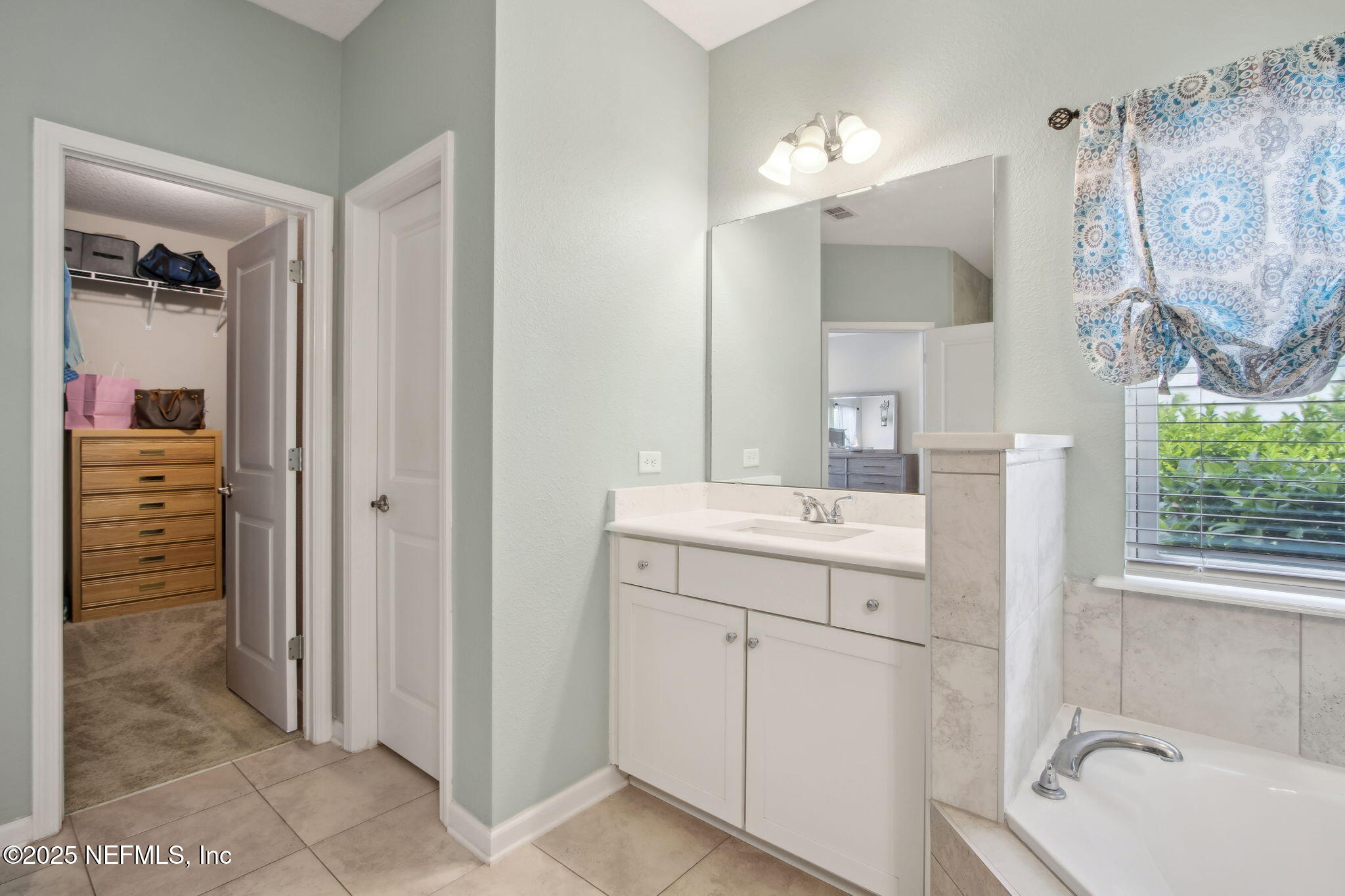 Single Family Residence in Fernandina Beach FL 81519 BOATSWAIN Court 26.jpg