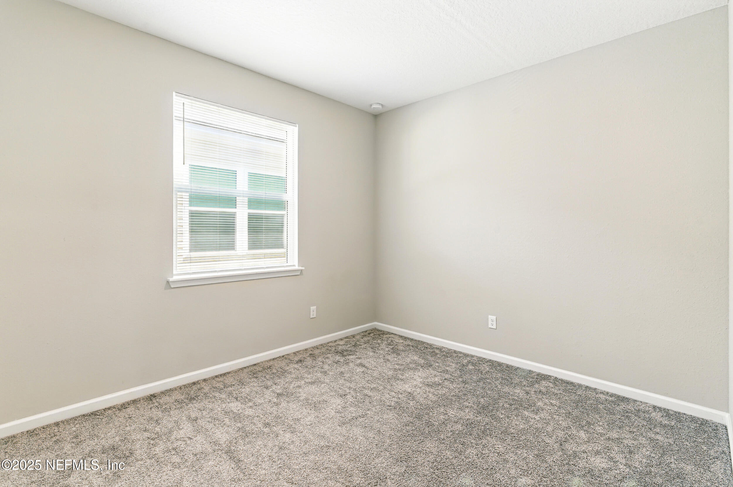 Single Family Residence in Jacksonville FL 8268 MARIETTA STILL Drive 18.jpg
