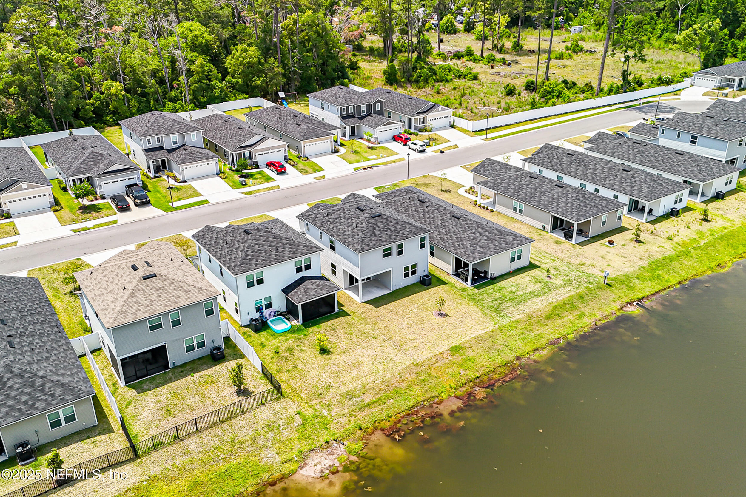 Single Family Residence in Jacksonville FL 8268 MARIETTA STILL Drive 33.jpg