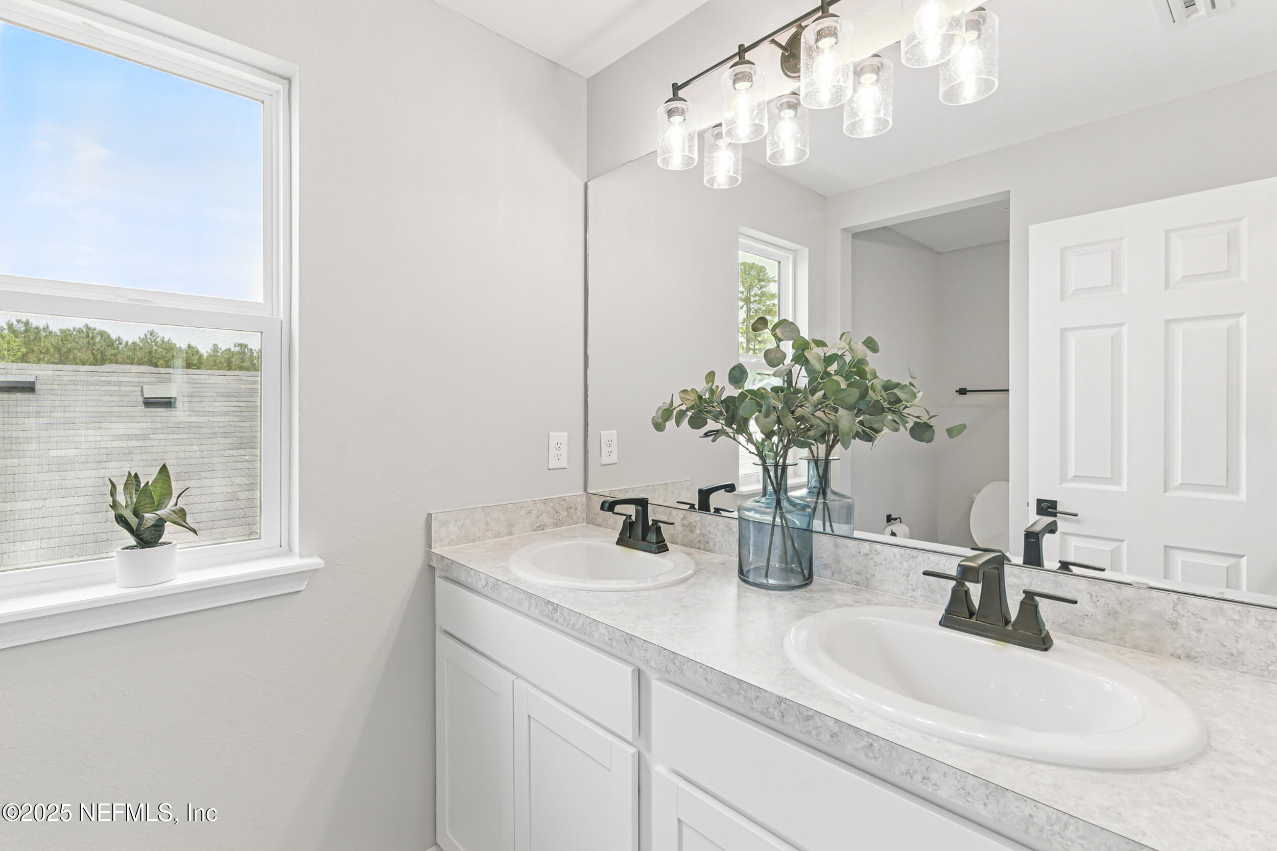 Single Family Residence in Jacksonville FL 8268 MARIETTA STILL Drive 17.jpg