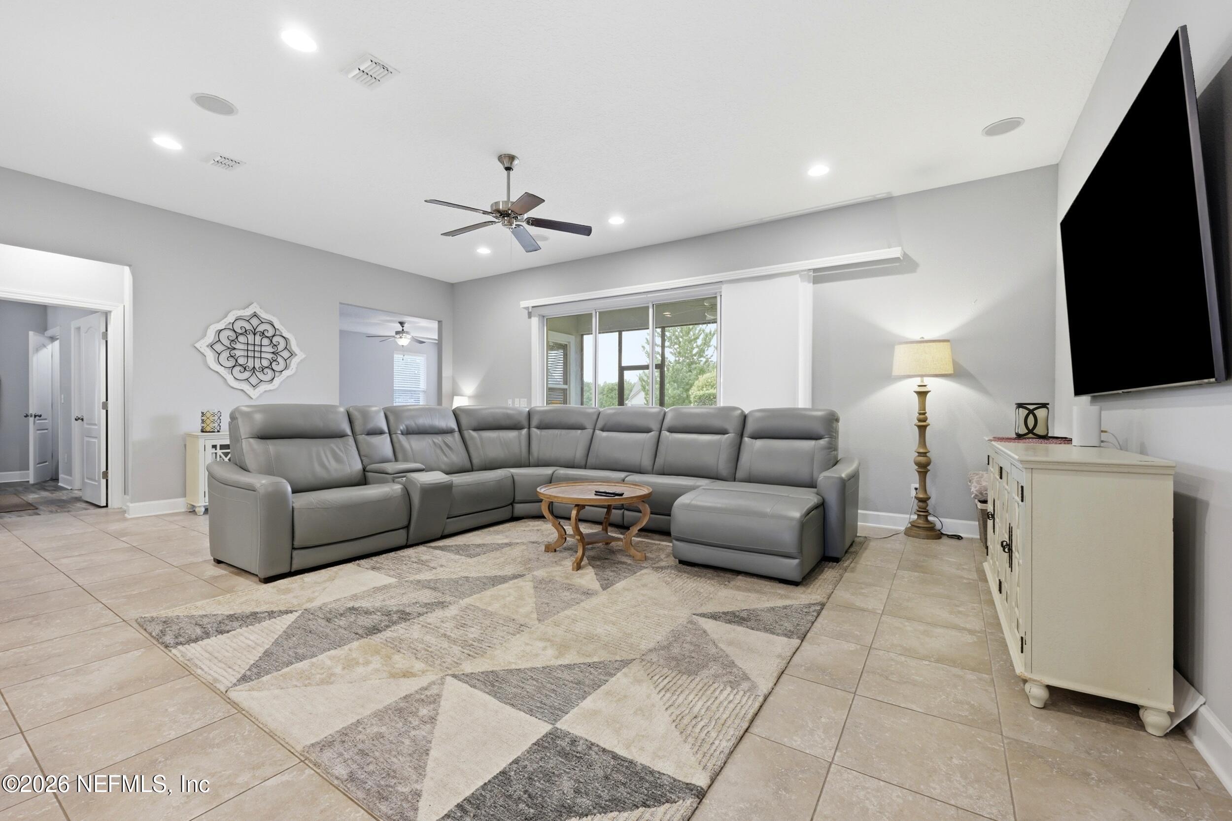 2004 Wedge Ct, Green Cove Springs, FL 32043 photo