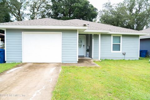 Single Family Residence in Jacksonville FL 8928 MADISON Avenue.jpg