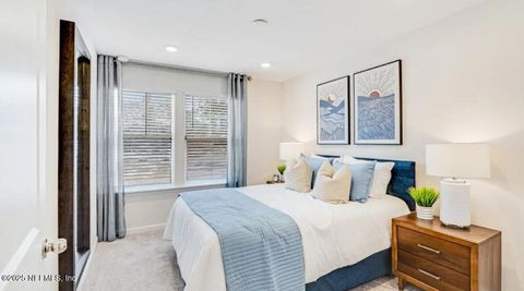 Townhouse in Jacksonville FL 6951 GABLE GROVE Avenue 11.jpg