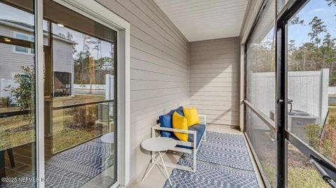 Townhouse in Jacksonville FL 6951 GABLE GROVE Avenue 9.jpg