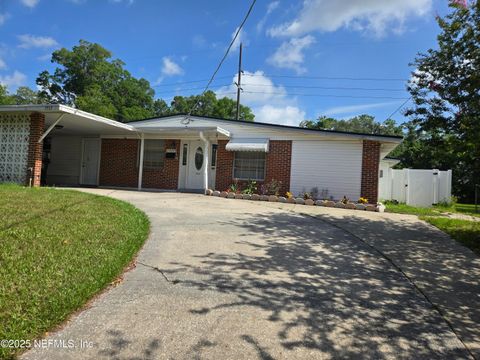 Single Family Residence in Jacksonville FL 7717 KNOLL Drive.jpg