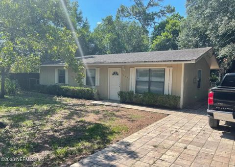 Single Family Residence in Jacksonville FL 12226 VERSAILLES Street.jpg