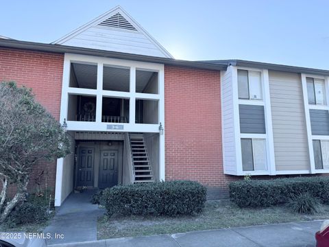 Condominium in Jacksonville FL 8880 OLD KINGS Road.jpg