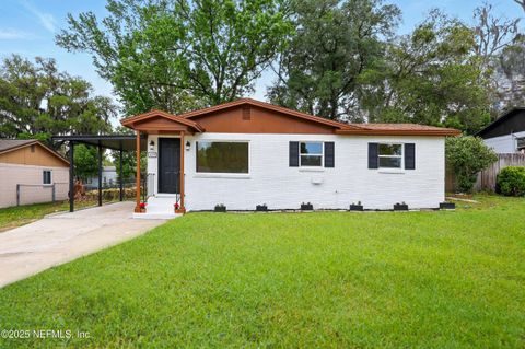 Single Family Residence in Orange Park FL 419 CAPRICORN Lane.jpg