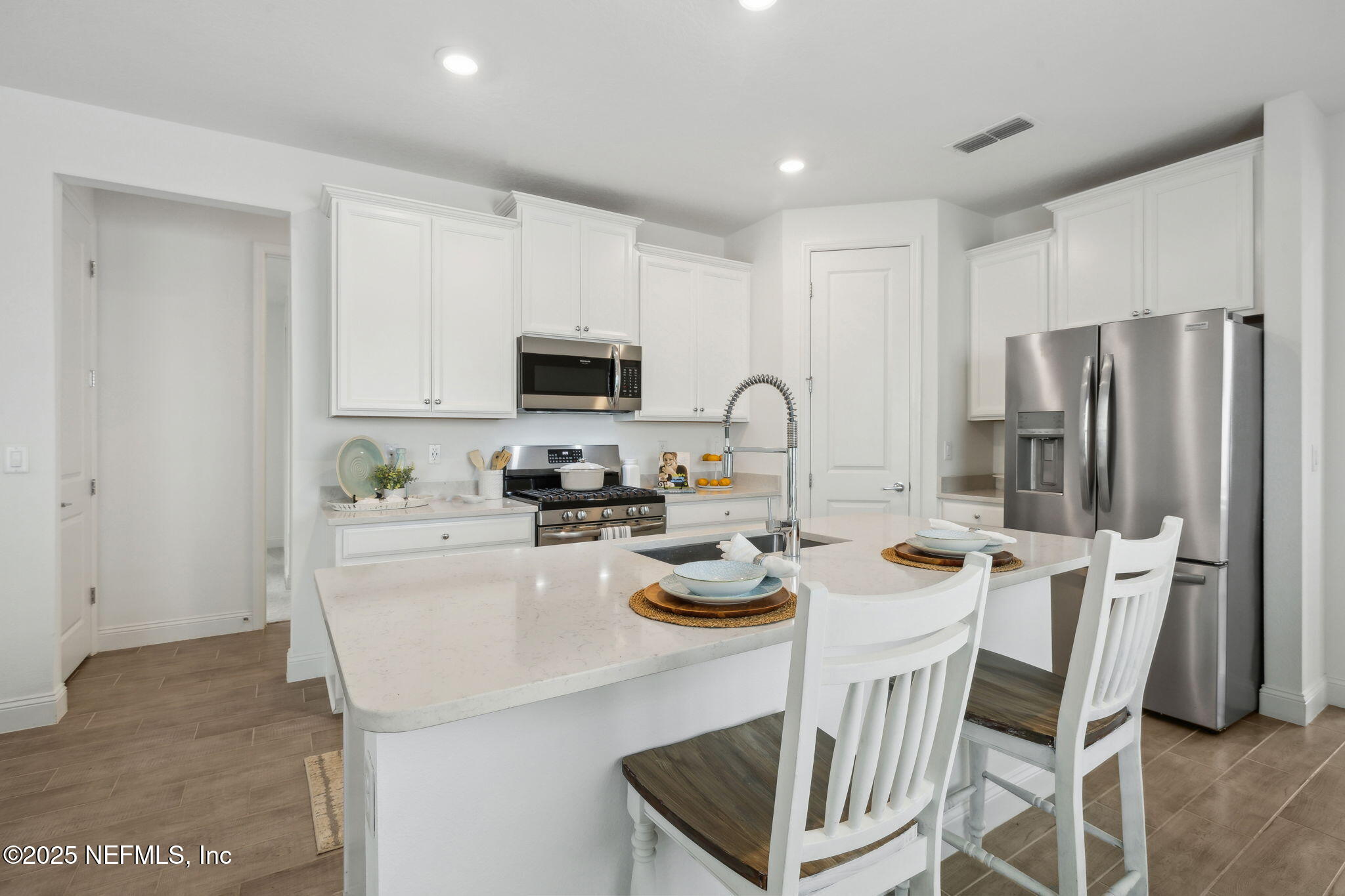 Single Family Residence in St. Johns FL 220 KILLARNEY Avenue 7.jpg