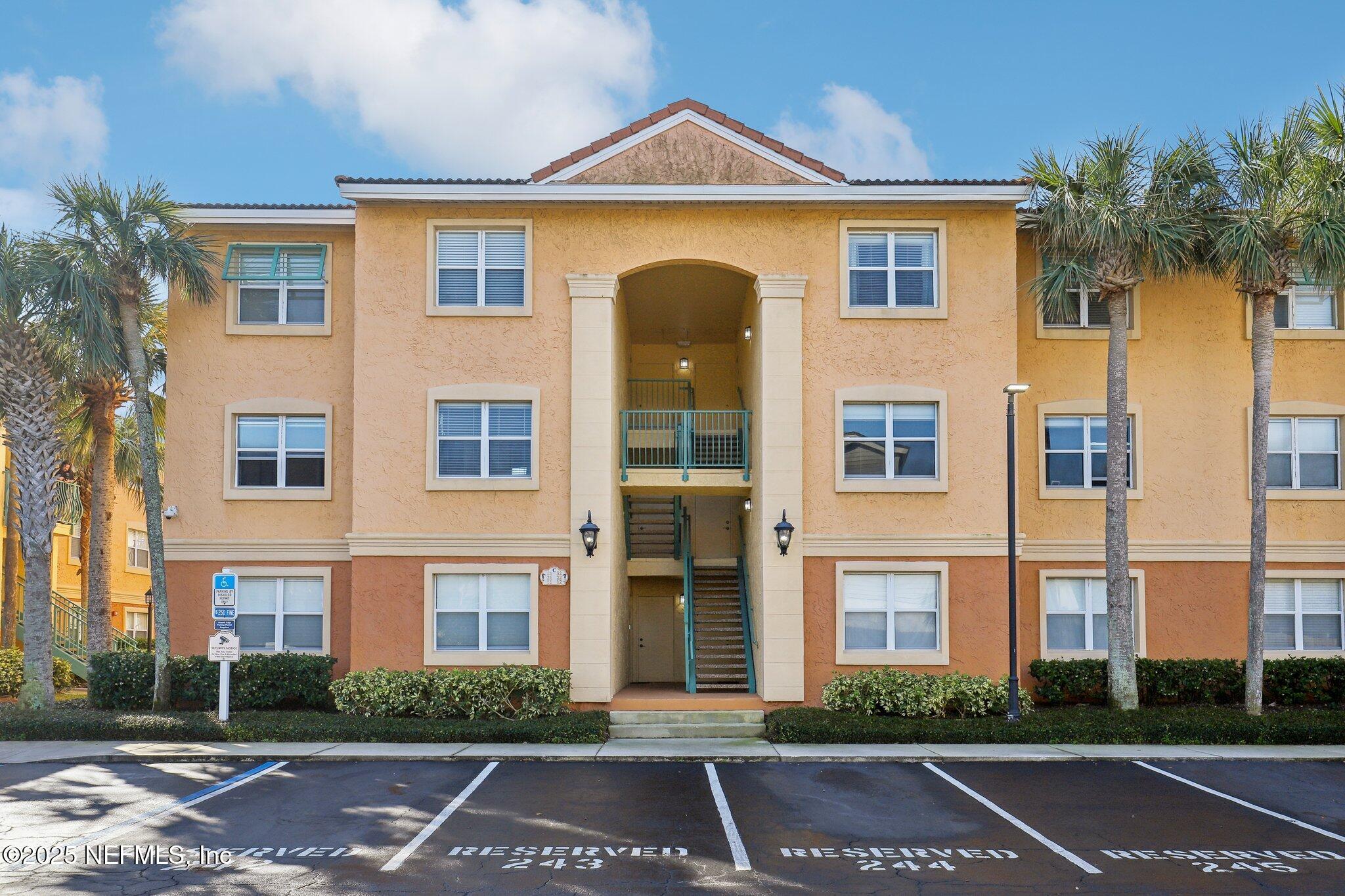 200 Laguna Villa Blvd, Jacksonville Beach, FL 32250