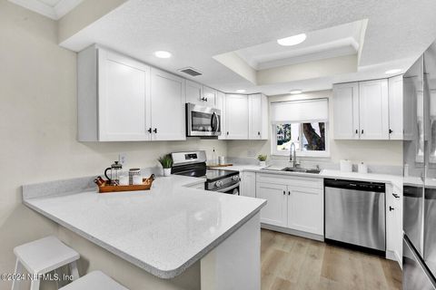Condominium in Jacksonville FL 3915 TOREADOR Court.jpg