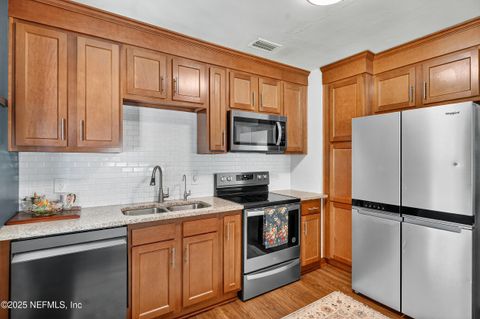 Single Family Residence in Jacksonville FL 3411 STANLEY Street 12.jpg