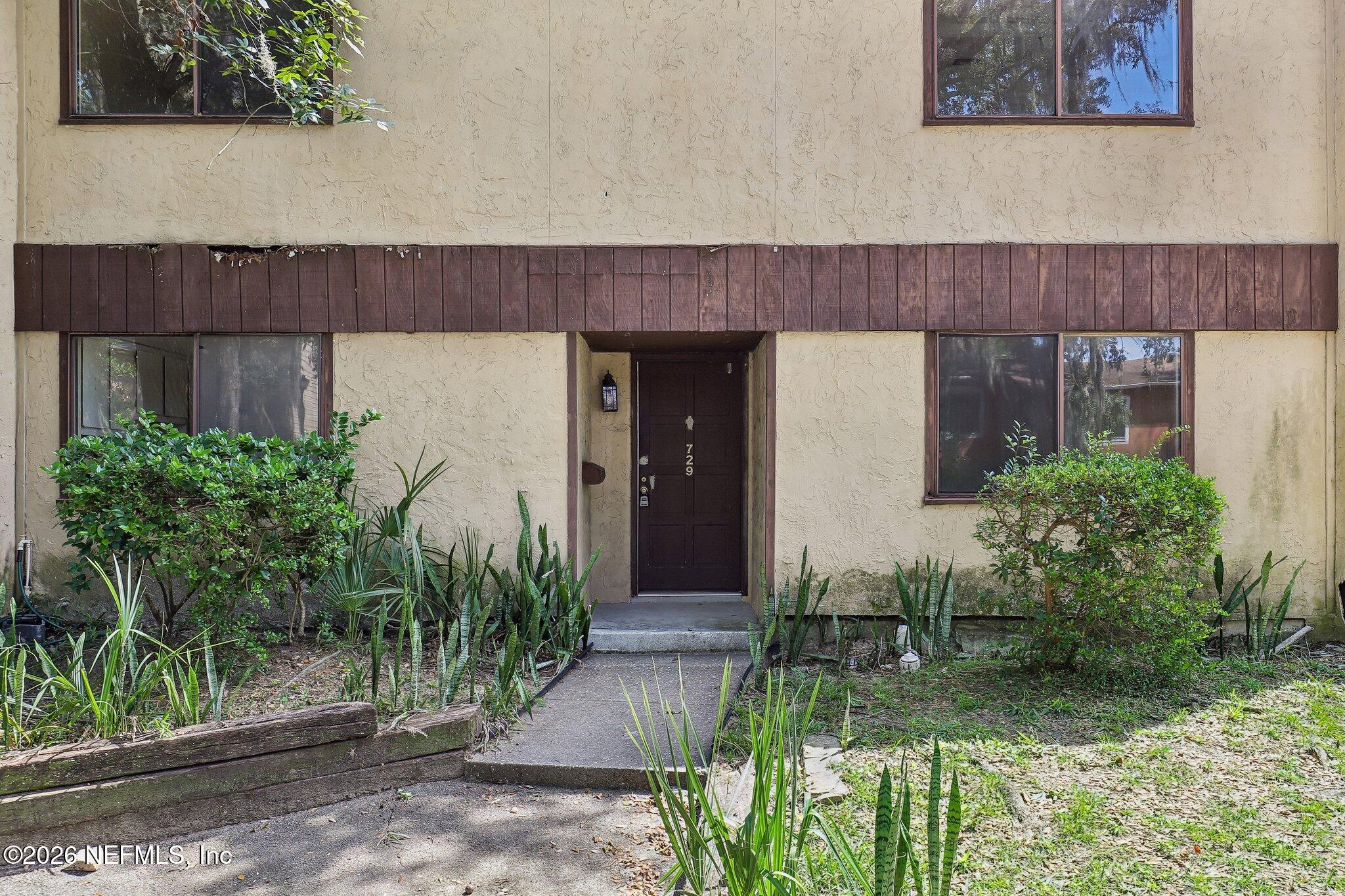 729 Oaks Field Rd #K 3 2, Jacksonville, FL 32211 photo