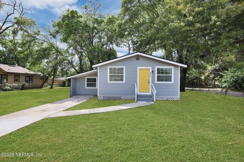 Single Family Residence in Jacksonville FL 9076 1ST Avenue.jpg