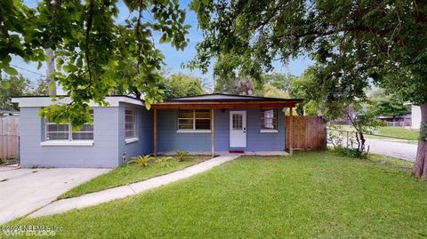 Single Family Residence in Jacksonville FL 8608 2ND Avenue.jpg