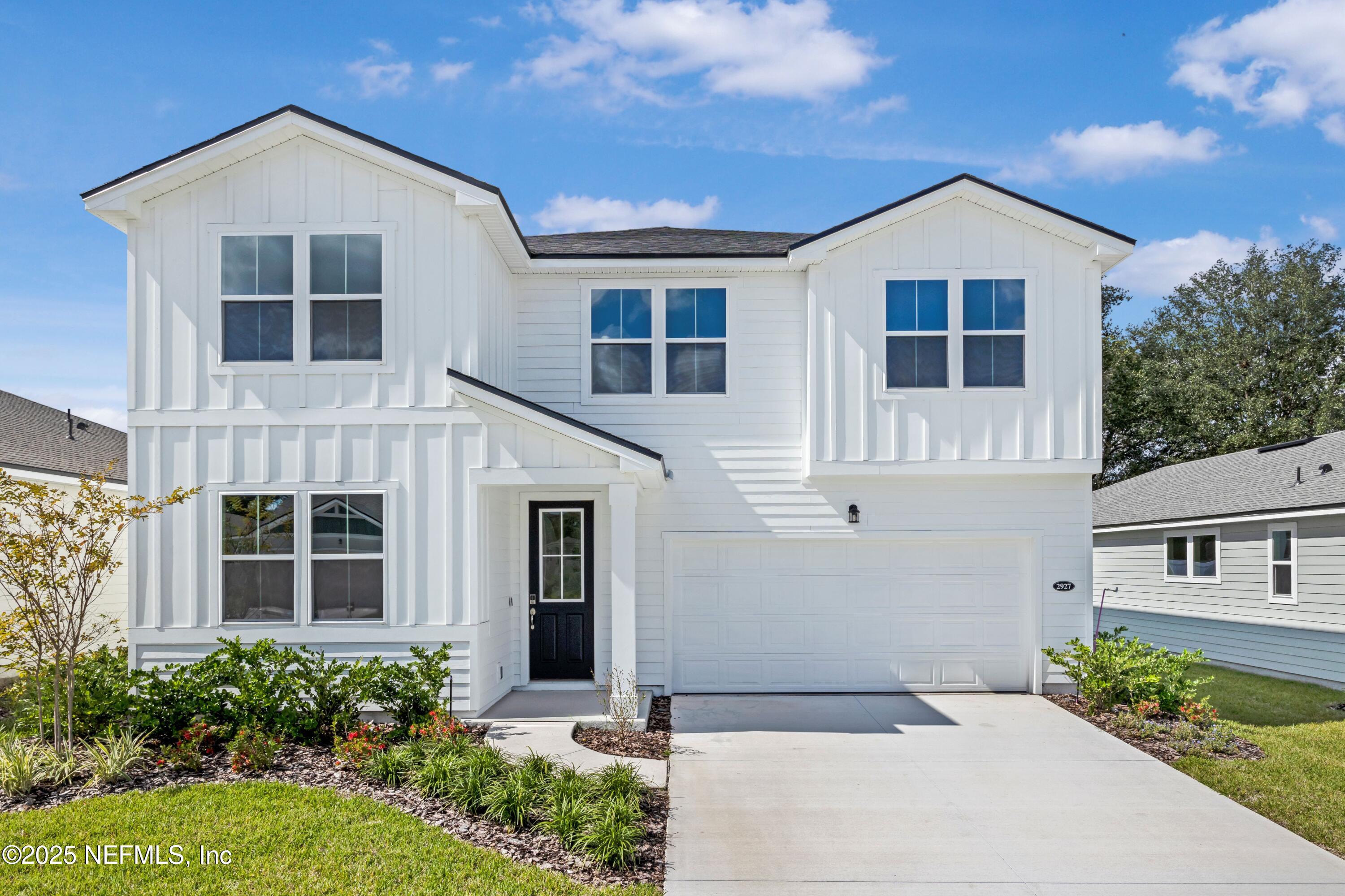 2927 Darlington Oaks Rd, Green Cove Springs, FL 32043