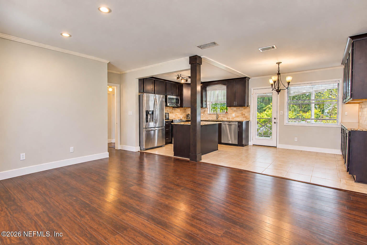 2118 Ronald Ln, Jacksonville, FL 32216 photo