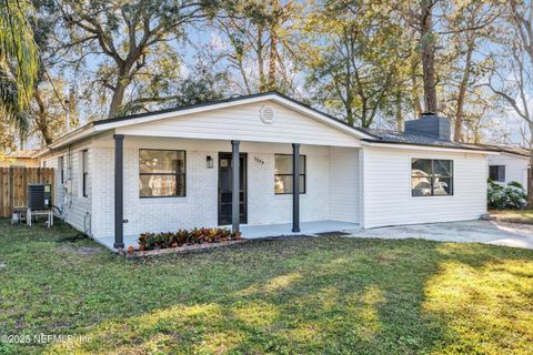 Single Family Residence in Jacksonville FL 5548 FARGO Drive 2.jpg