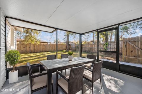 Single Family Residence in Jacksonville FL 5548 FARGO Drive 27.jpg