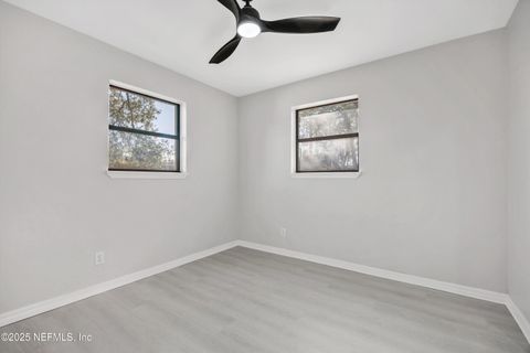 Single Family Residence in Jacksonville FL 5548 FARGO Drive 14.jpg